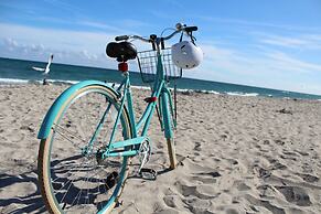 Waterstone Resort & Marina Boca Raton, Curio Collection by Hilton