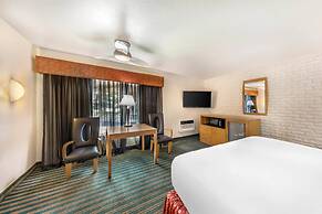 Best Western Pine Tree Motel