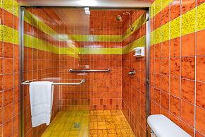 Best Western Pine Tree Motel