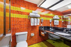 Best Western Pine Tree Motel