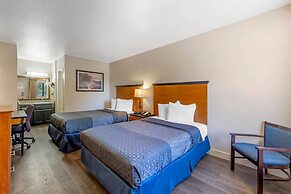 Rodeway Inn at Nevada State Capitol