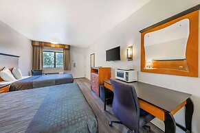 Rodeway Inn at Nevada State Capitol