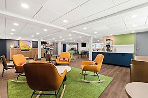 Spark by Hilton Hummelstown Hershey