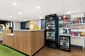 Spark by Hilton Hummelstown Hershey