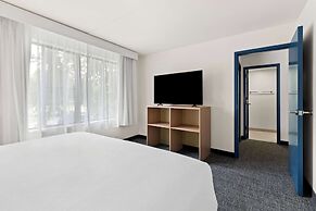 Spark by Hilton Hummelstown Hershey