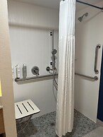 Spark by Hilton Hummelstown Hershey