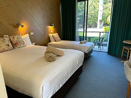 Banjo Paterson Motor Inn