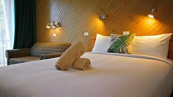 Banjo Paterson Motor Inn