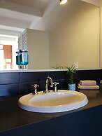 Banjo Paterson Motor Inn