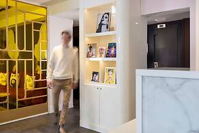 Hôtel Nude Paris - Color Vision