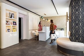 Hôtel Nude Paris - Color Vision