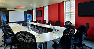 DoubleTree by Hilton Ottawa Downtown