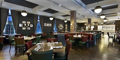 DoubleTree by Hilton Ottawa Downtown