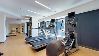 DoubleTree by Hilton Ottawa Downtown