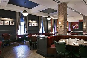 DoubleTree by Hilton Ottawa Downtown