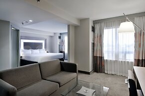 DoubleTree by Hilton Ottawa Downtown