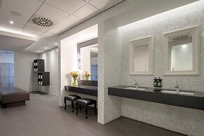 Crowne Plaza Antwerp by IHG