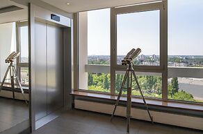 Crowne Plaza Antwerp by IHG