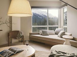 Rimrock Banff, Emblems Collection