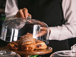 Rimrock Resort Hotel Banff by Accor