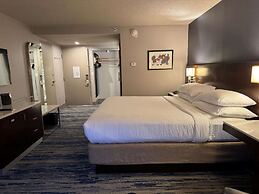 Skyline Hotel Detroit Airport, SureStay Collection by BW