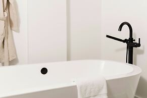 Trailborn Surf & Sound