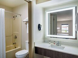 Days Inn by Wyndham Clemson