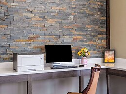 Days Inn by Wyndham Clemson