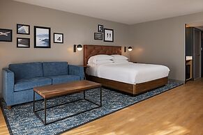 Four Points by Sheraton Bakersfield