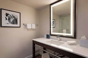 Four Points by Sheraton Bakersfield