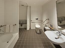 Novotel Melbourne on Collins
