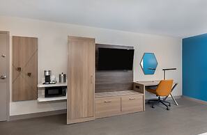 Holiday Inn Express Atlanta Airport - North by IHG