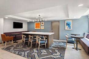 Holiday Inn Express Atlanta Airport - North by IHG