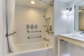 Drury Inn & Suites San Antonio Airport