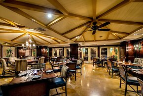 The Shores Resort & Spa