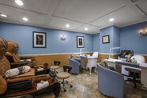 The Shores Resort & Spa