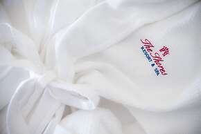 The Shores Resort & Spa