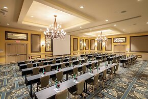 The Shores Resort & Spa