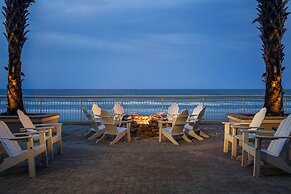 The Shores Resort & Spa