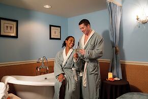 The Shores Resort & Spa