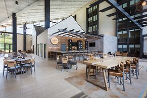 Holiday Inn Roanoke Airport – Conference CTR by IHG