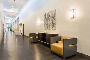 Holiday Inn Roanoke Airport – Conference CTR by IHG