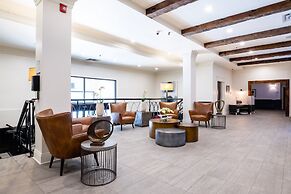 Crowne Plaza Moncton-Downtown by IHG