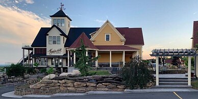 Crowne Plaza Moncton-Downtown by IHG