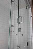 Ramada Plaza by Wyndham Niagara Falls