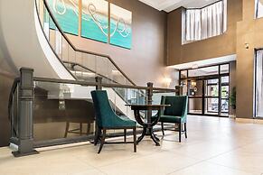 Ramada Plaza by Wyndham Niagara Falls