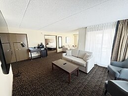 Ramada Plaza by Wyndham Niagara Falls