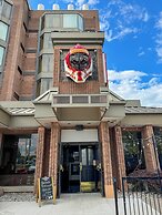 Ramada Plaza by Wyndham Niagara Falls