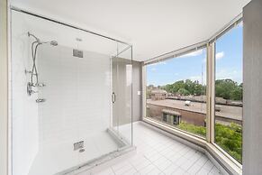 Ramada Plaza by Wyndham Niagara Falls