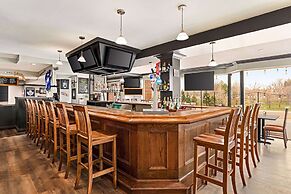 Ramada Plaza by Wyndham Niagara Falls